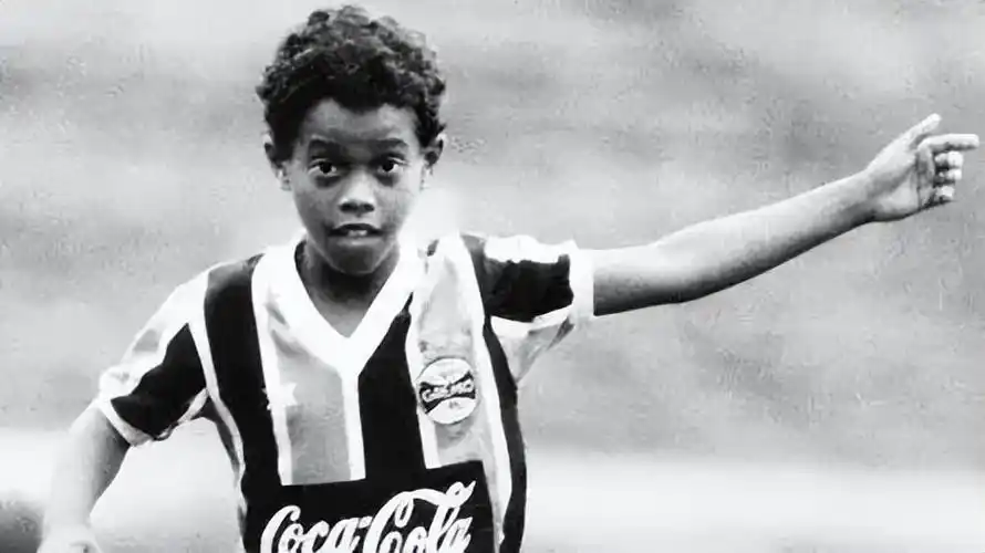 展的土地上 展的土地上