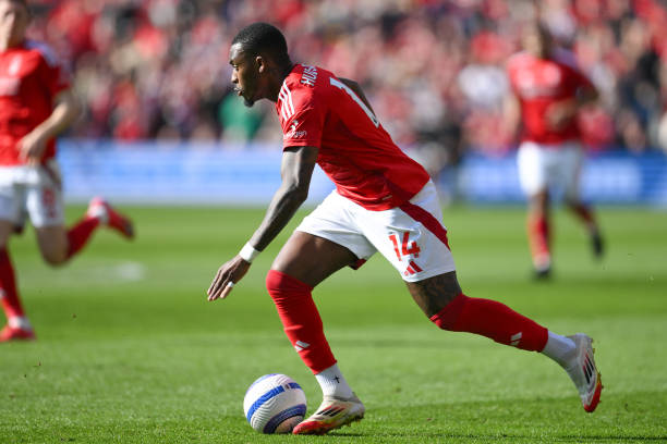 的交锋向来 的交锋向来